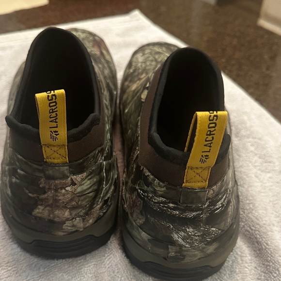 Men’s LaCrosse Forest Camouflage Slip-On Footwear - Picture 4 of 6